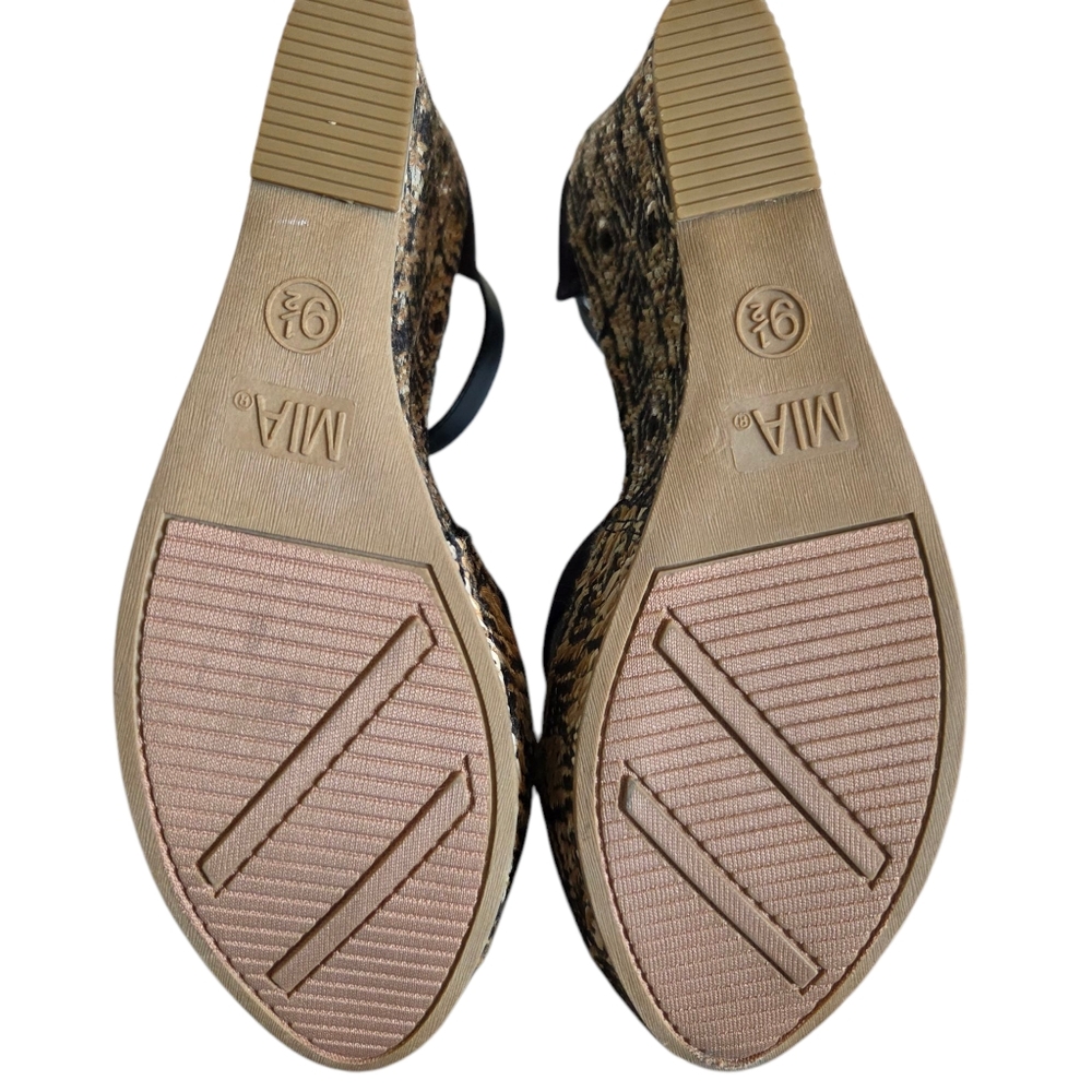 NWOT Mia Silvia Platform Wedge Sandal Size-9.5 - Picture 12 of 14